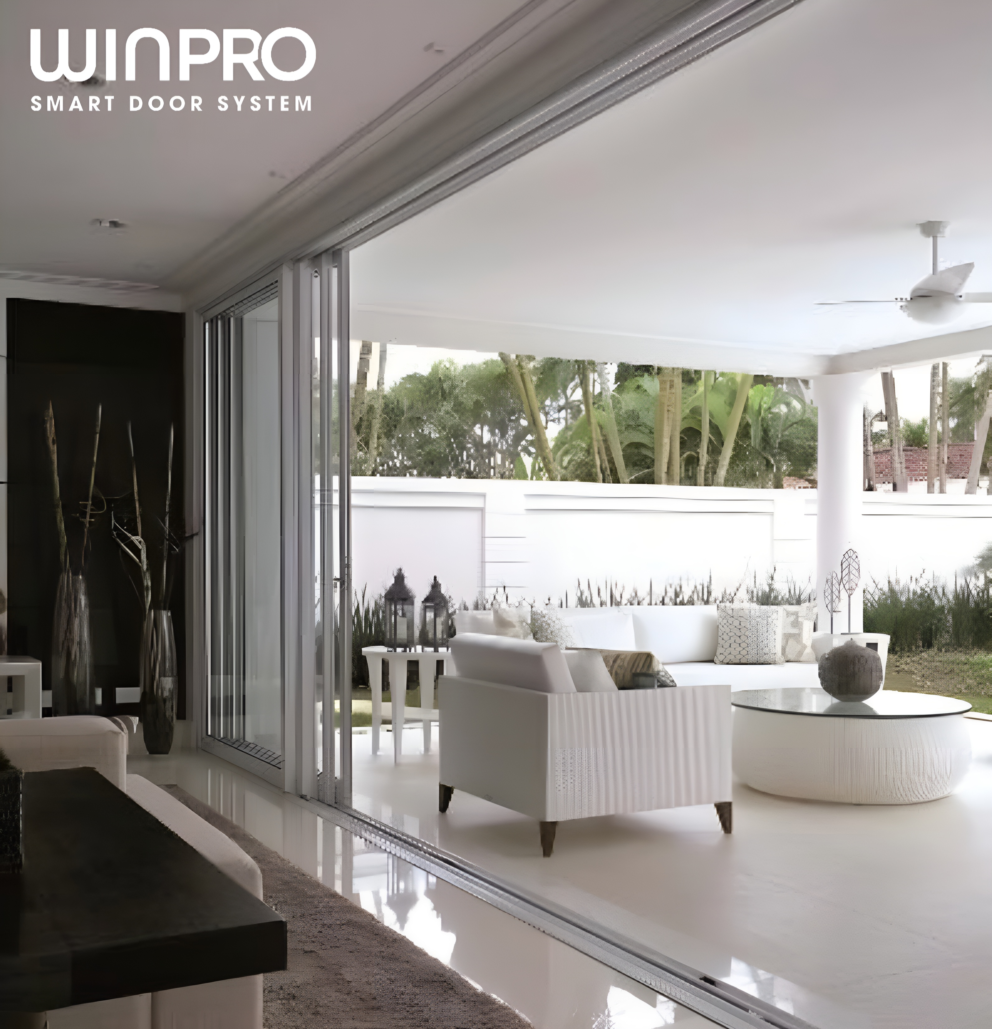 Cửa trượt slim 4 cánh, 3 cánh lùa, 1 cánh cố định tạo sự tiện ích và linh hoạt cho không gian của bạn.