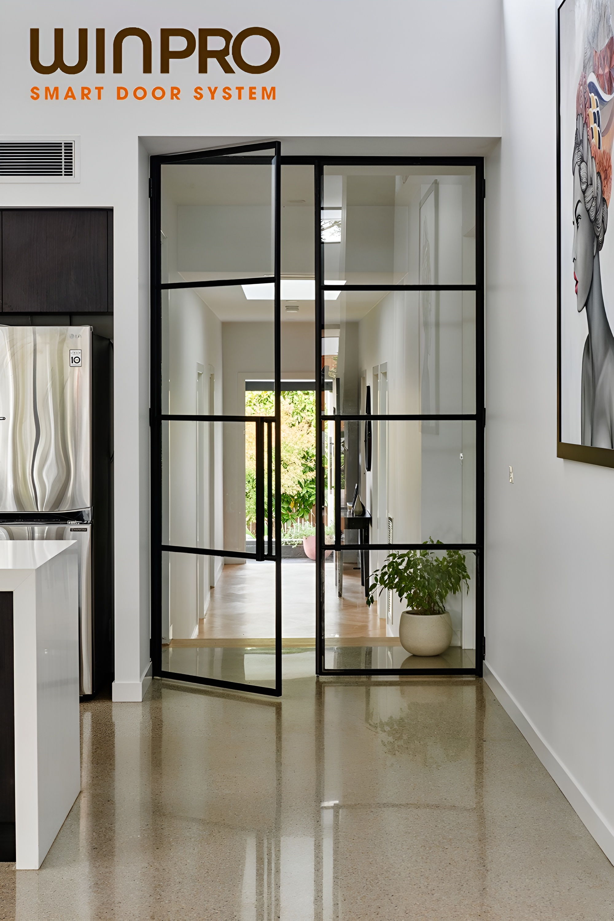 Vẻ Đẹp Hiện Đại và Tiện Nghi: Cửa Nhôm Kính Mở Quay 2 Cánh Hệ Slim