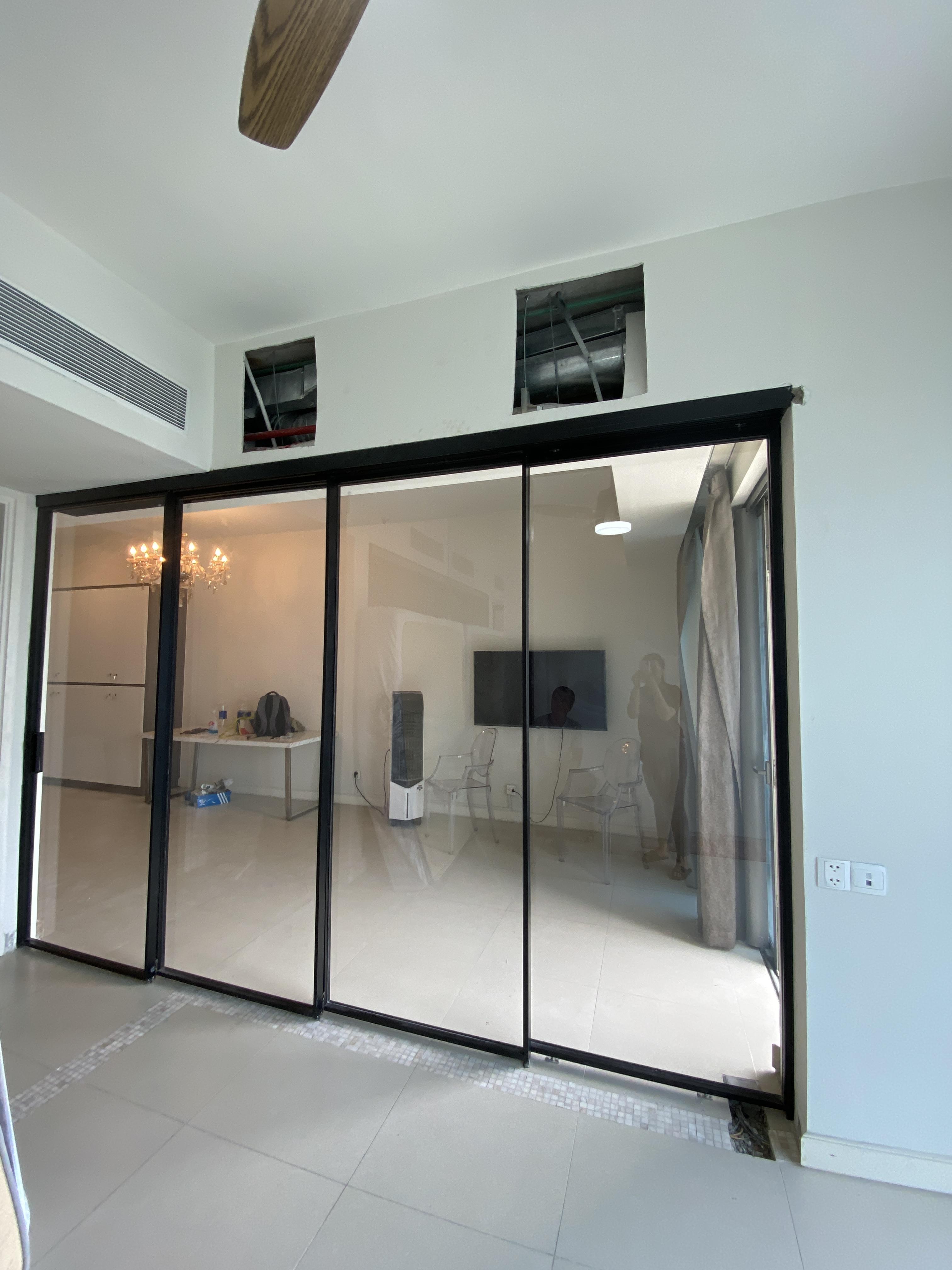 Cửa Lùa Slim 4 Cánh Không Ray Dưới – Tối Ưu Không Gian, Nâng Tầm Phong Cách